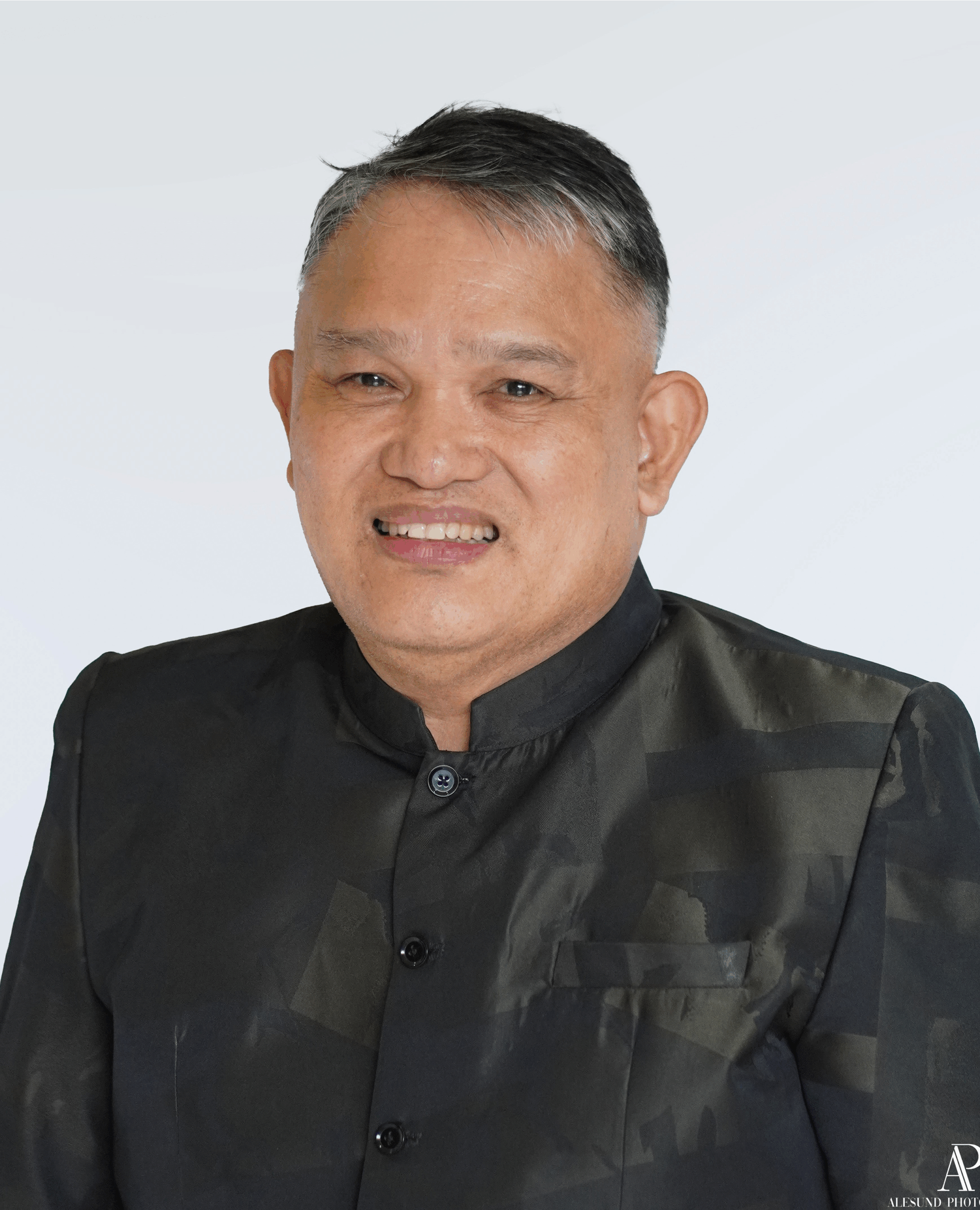 Dr. Victorio Frenie S. Escanlar